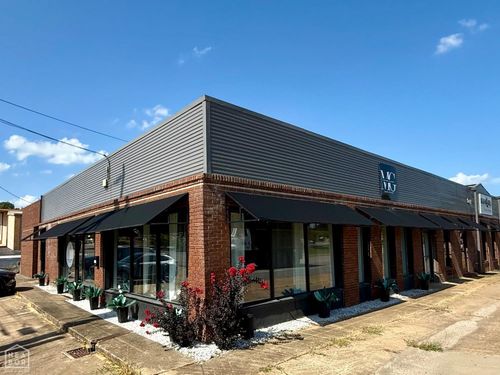 218 E Highland Dr, Jonesboro, AR, 72401-5918 | Card Image