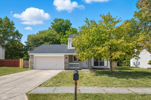 10508 Sedgegrass Dr, Indianapolis, IN, 46235-7212 | Card Image