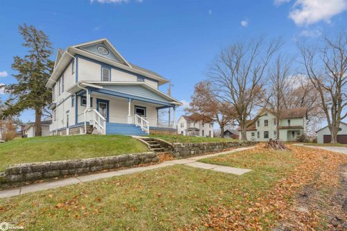 202 6th St, Gladbrook, IA, 50635-7744 | Card Image