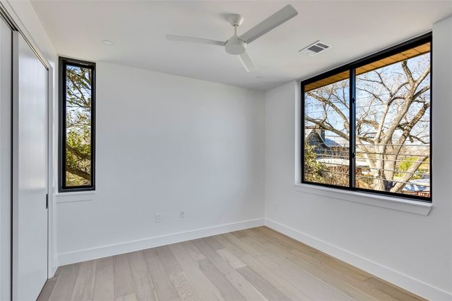 1804 Sylvan Dr, House other with 2 bedrooms, 3 bathrooms and 1 parking in Austin TX | Image 35