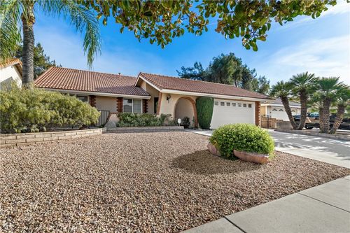 2095 Silver Oak Way, Hemet, CA, 92545 | Card Image