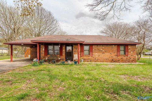 400 Lois St, Moulton, AL, 35650-6581 | Card Image