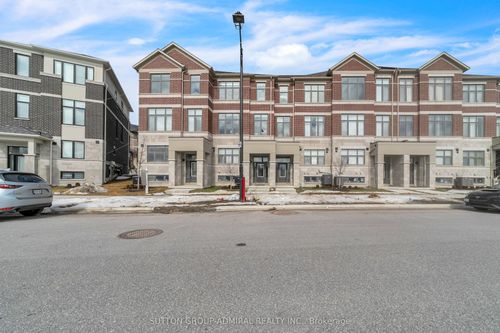 70 Lunay Drive, Richmond Hill, ON, L4S0P2 | Card Image