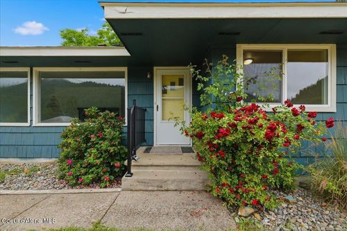 108 W 4th St, Silverton, ID, 83867 | Card Image