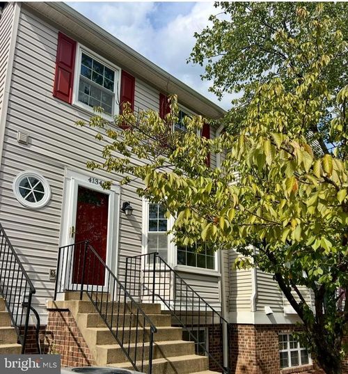4134 Pleasant Meadow Ct, CHANTILLY, VA, 20151-3536 | Card Image