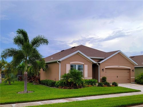 2142 Harwick Cir Sw, Vero Beach, FL, 32968-7858 | Card Image