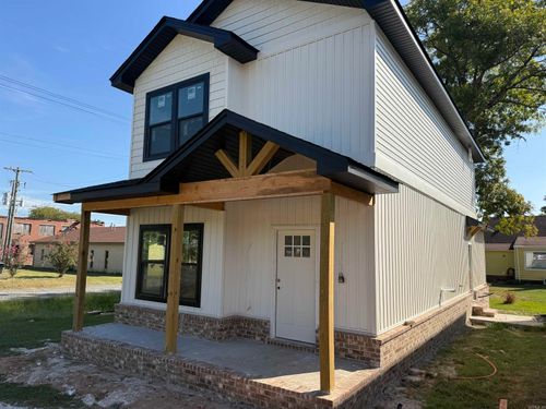 204 S Plum St, Perryville, AR, 72126-7002 | Card Image