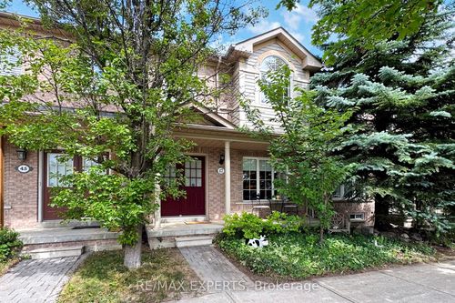 47 Forest Run Blvd, Concord, ON, L4K5J7 | Card Image