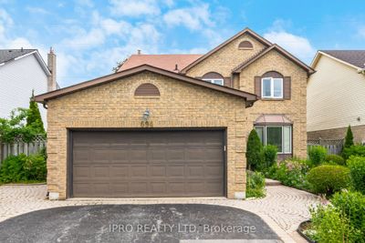 694 Amaretto Ave, House other with 4 bedrooms, 5 bathrooms and 5 parking in Pickering ON | Image 1