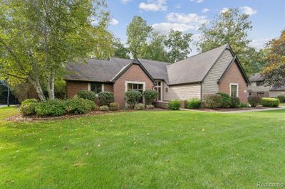 Welcome to 8707 Voigt Grosse Ile MI | Image 2