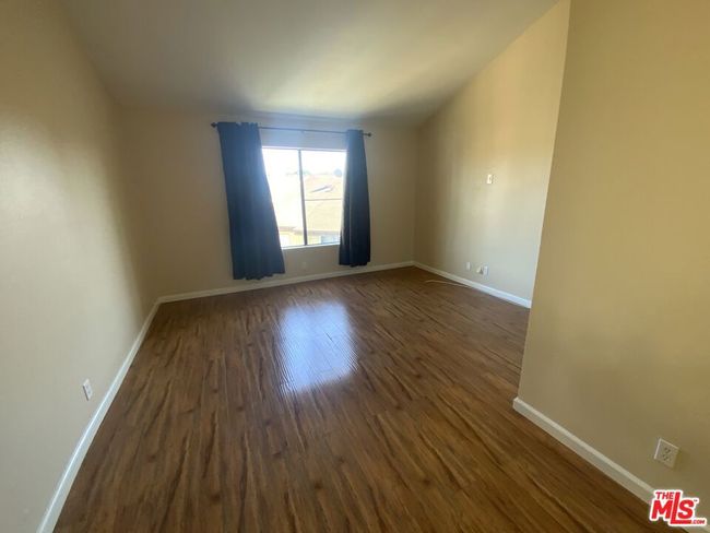 Master Bedroom | Image 16