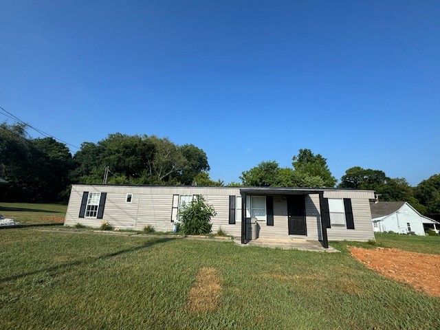 Clark St, Estill Springs, TN 37330