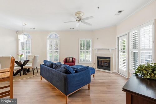 unit-108-2931 Deer Hollow Way, FAIRFAX, VA, 22031-6040 | Card Image