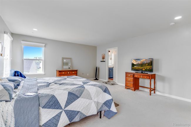 B-59625 Twin Pines dr, Lyon Twn-Inside-37.jpg | Image 36