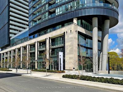 1321 - 585 Bloor St E, Condo with 1 bedrooms, 2 bathrooms and null parking in Toronto ON | Image 3