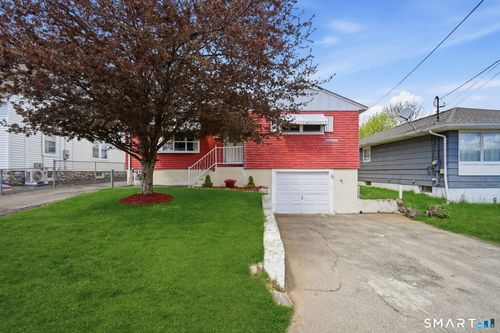 736 Congress Ave, Waterbury, CT, 06708-4015 | Card Image