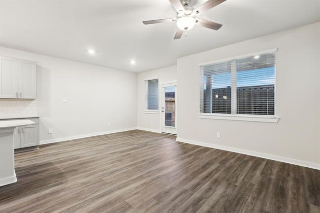 2179 Beachcomber Dr, House other with 3 bedrooms, 3 bathrooms and 2 parking in Kemah TX | Image 5