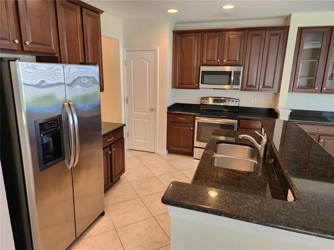 Kitchen | Image 6