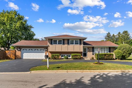 500 S Wilmette Ave, Westmont, IL, 60559-2048 | Card Image