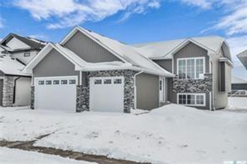 826 Woods Cres, Warman, SK, S0K4S4 | Card Image