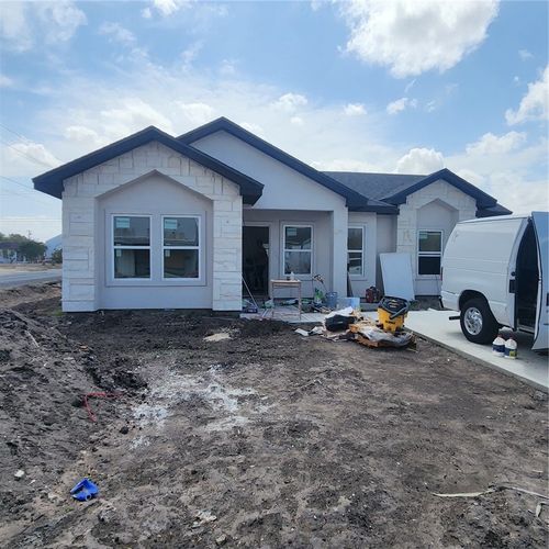 429 E Richard Ave, Kingsville, TX, 78363-3838 | Card Image