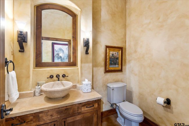 660 County Road 1334, Home with 4 bedrooms, 3 bathrooms and null parking in Pittsburg TX | Image 9