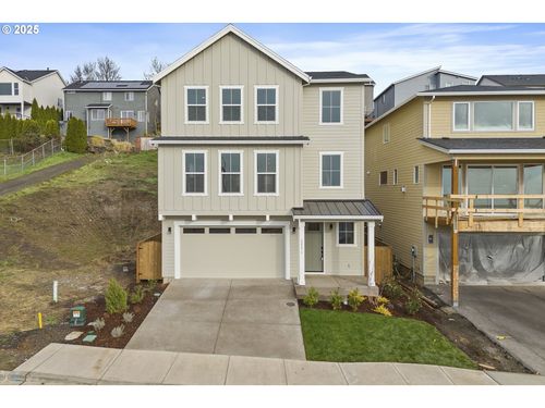 12171 Sw Autumnview St, Tigard, OR, 97224 | Card Image