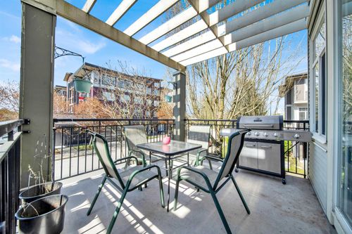 25-1010 Ewen Ave, New Westminster, BC, V3M5C9 | Card Image