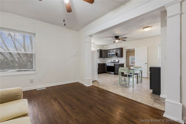 127 New Albany St, Home with 3 bedrooms, 2 bathrooms and null parking in Sellersburg IN | Image 22