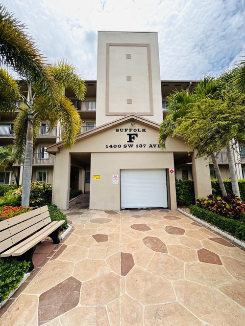 107f-1400 Sw 137th Ave, Pembroke Pines, FL, 33027-3515 | Card Image