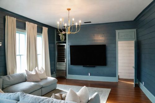 409 E Morgan Ave, Cuero, TX, 77954-3059 | Card Image