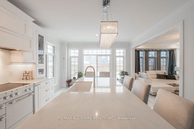 44 Bromont Dr, House other with 4 bedrooms, 4 bathrooms and 4 parking in Millbrook ON | Image 7