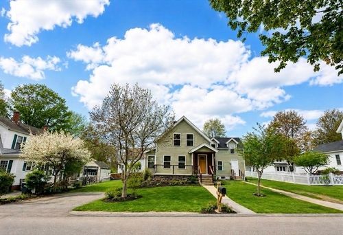 26 Summer St, Baldwinville, MA, 01436-1028 | Card Image