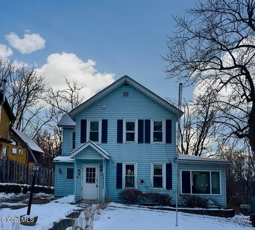 43 Summit St, Hudson, NY, 12534-3741 | Card Image