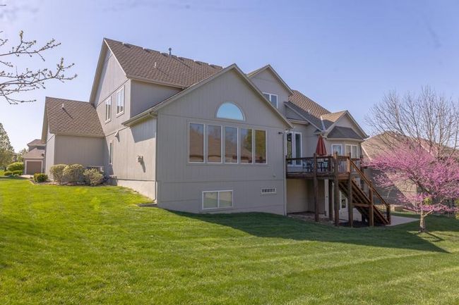 8127 Lone Elm Rd, House other with 5 bedrooms, 5 bathrooms and null parking in Lenexa KS | Image 52