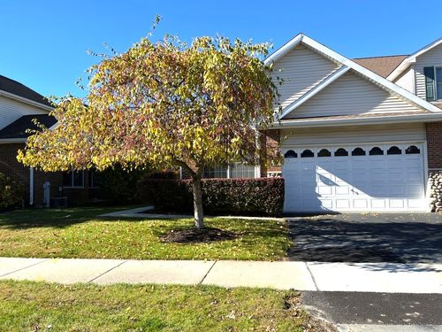 11022 Deblin Ln, Oak Lawn, IL, 60453-5063 | Card Image