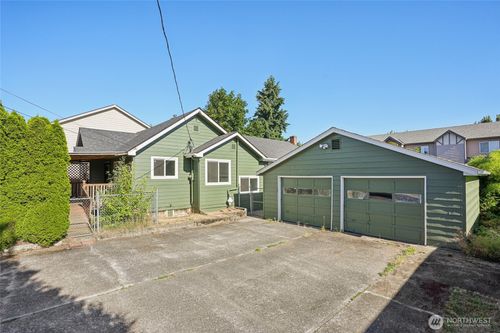 12506 Ne 49th St, Vancouver, WA, 98682-6230 | Card Image