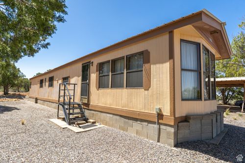 66 N Trueblood Rd, Monticello, UT, 84535-7938 | Card Image
