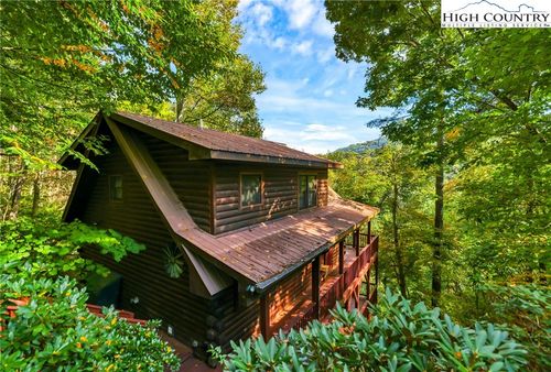 849 River Ridge Rd, Boone, NC, 28607-9144 | Card Image