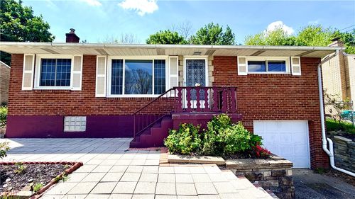 3560 Wallace Dr, Pittsburgh, PA, 15227-4446 | Card Image