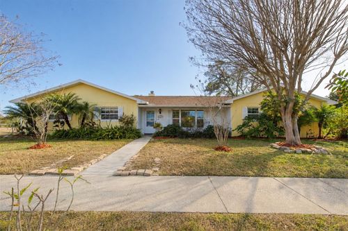 13400 91st Ave, SEMINOLE, FL, 33776-2322 | Card Image