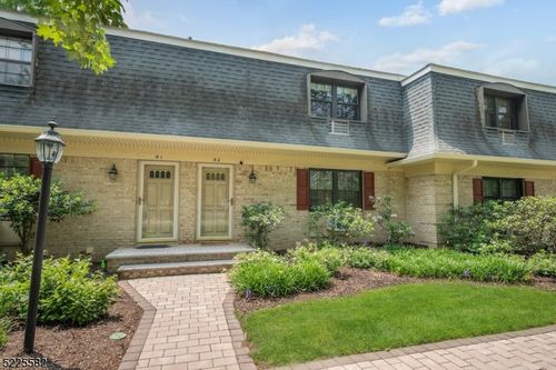 apt-a2-768 Springfield Ave, Summit, NJ, 07901-2330 | Card Image