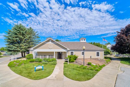 100 Marina Dr N, Manistee, MI, 49660-1371 | Card Image