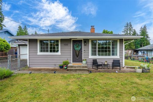 1030 118th Pl Se, Everett, WA, 98208-2522 | Card Image