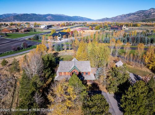 83 Buck Ln, Alpine, WY, 83128 | Card Image