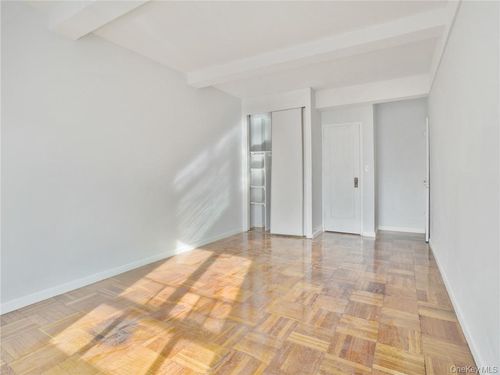 apt-5a-1561 Metropolitan Ave, Bronx, NY, 10462-6209 | Card Image