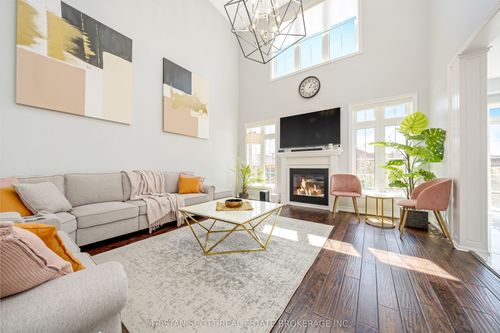 606 Nairn Cir, Milton, ON, L9T7X6 | Card Image