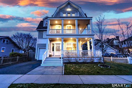 32 Millwood St, Milford, CT, 06460-6433 | Card Image