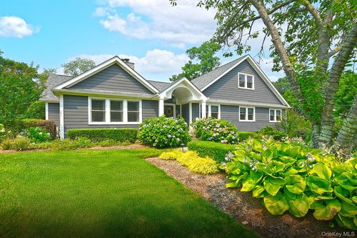 31 Huntington Bay Rd, Huntington, NY, 11743-2234 | Card Image