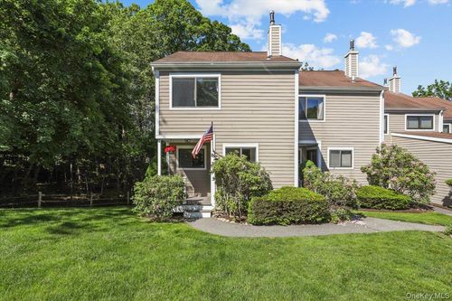 85 Park Dr, Mount Kisco, NY, 10549-1135 | Card Image